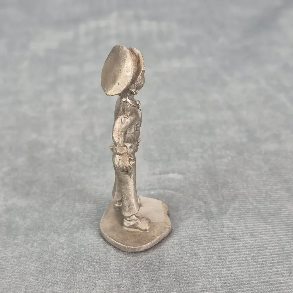 Rawcliffe Pewter Vintage Policeman Figurine 1980's 2.7